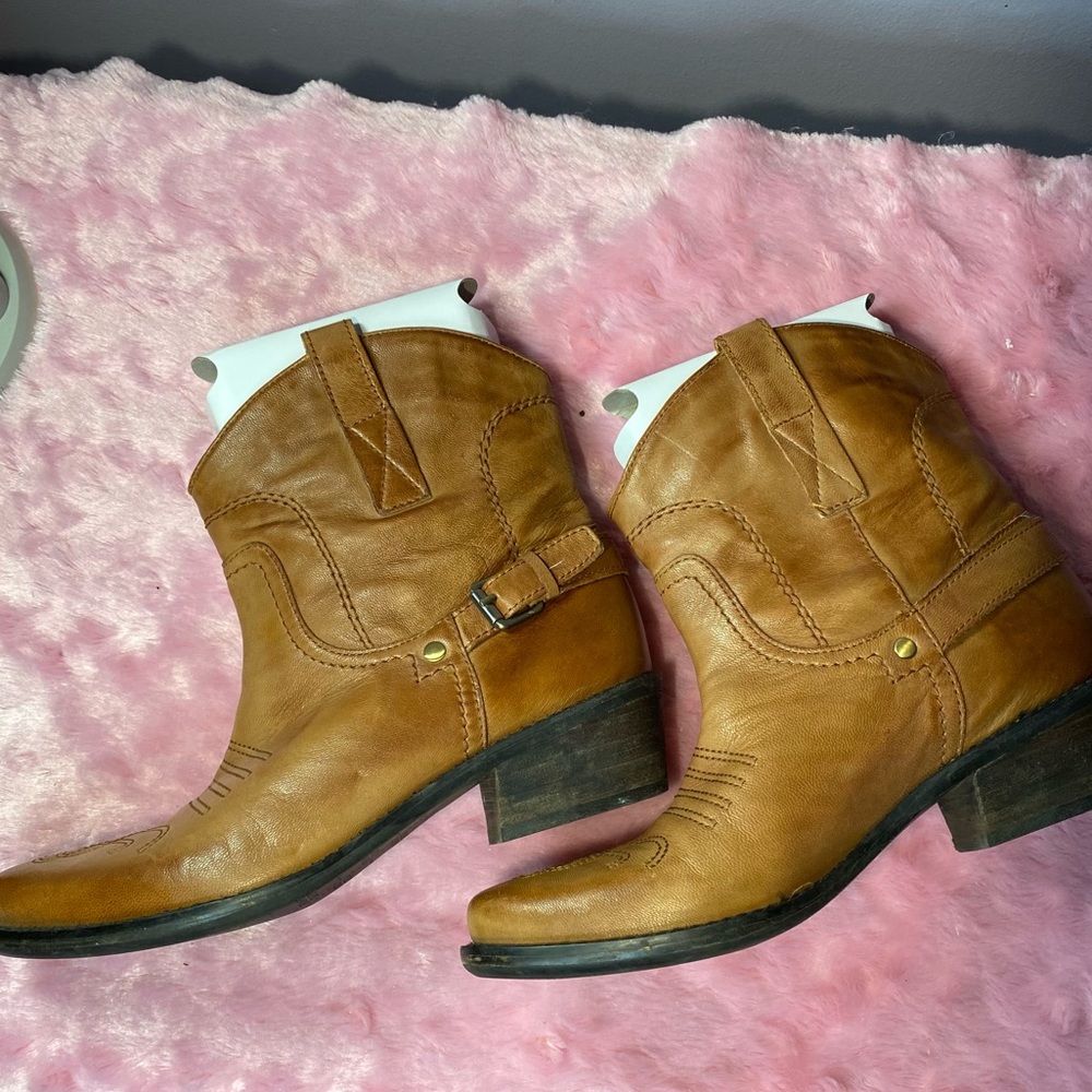 Franco Sarto Waco Boots - Picture 4 of 15